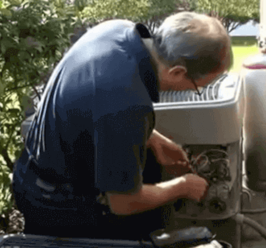tech working repair